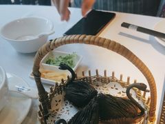 黑天鹅榴莲酥-新雅(丰盛里店)