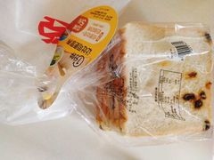 过期葡萄吐司-一鸣真鲜奶吧(锦桂店)