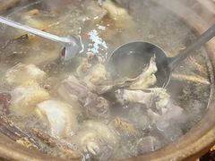 -威邵鸡煲(西华路总店)