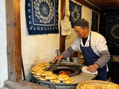 -喜洲杨记破酥粑粑