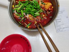 -铁锅哥米线