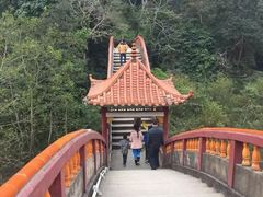 -广西龙虎山风景区