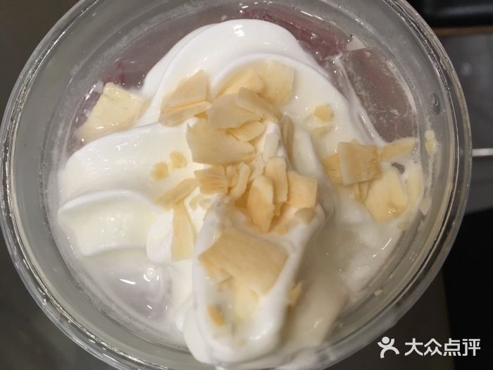 麦当劳(曲阳店)椰子水饮图片