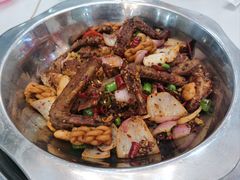 -休记光头香辣蟹干锅(绵竹店)