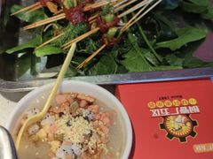 -钢管厂五区小郡肝串串香(滨江店)