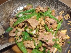 -费大厨辣椒炒肉(万家丽一店)