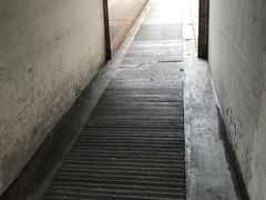 -农工商超市(金沙江路店)