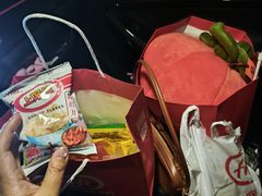 -海底捞火锅(高新万达店)