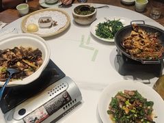 -佬湘楼·27年湘菜(天河都市广场店)
