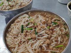 -正宗杨记普洱酸醋米线(总店)
