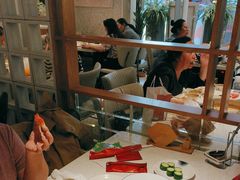 -三人行骨头王火锅(长寿店)