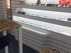 -优视力蔡司眼镜验配中心(越秀城市广场奥莱店)