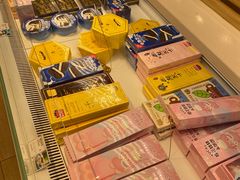零售区-好利来(四季青店)
