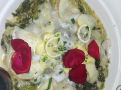 -江渔儿酸菜鱼(东二环泰禾店)