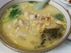 -明呈黄鱼面馆(斜土路店)