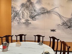 -梅利汴京烤鸭•开封豫菜地标店(东大街店)