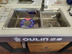 -百安居装修建材卖场(罗湖店)