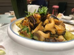 -新海渔港·胶东海鲜家常菜·家宴(奥体中心店)
