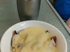猪颈肉芝士捞公仔面-新记餐厅(香槟大厦店)