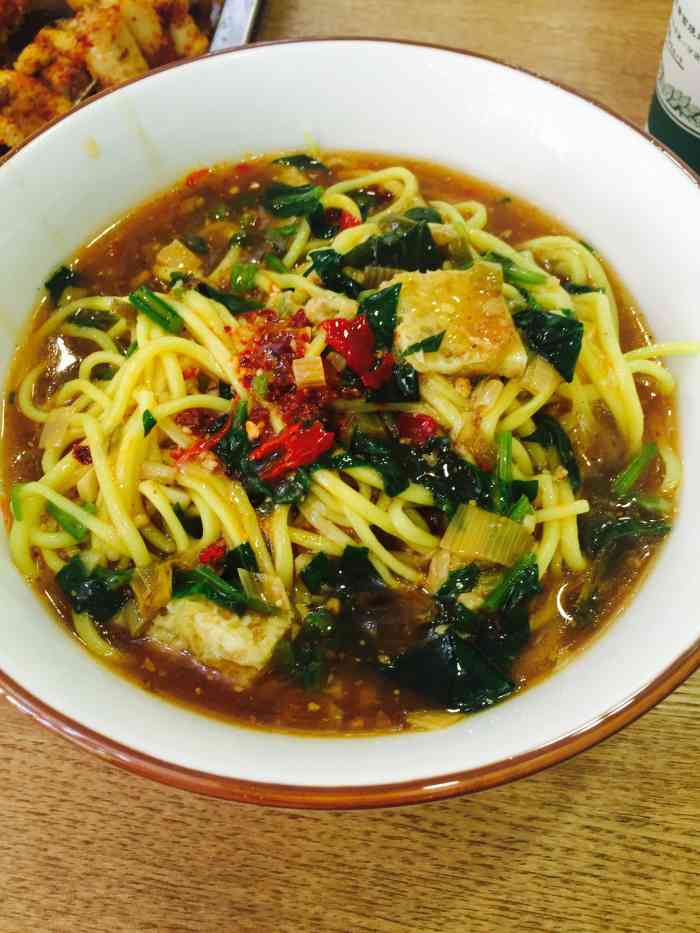 奇台燕燕黄面烧烤-"刚解封,开门营业的店不多,大家都迫不及待.