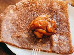 慢炖盐焦糖苹果可丽饼-RAC BAR(安福路店)