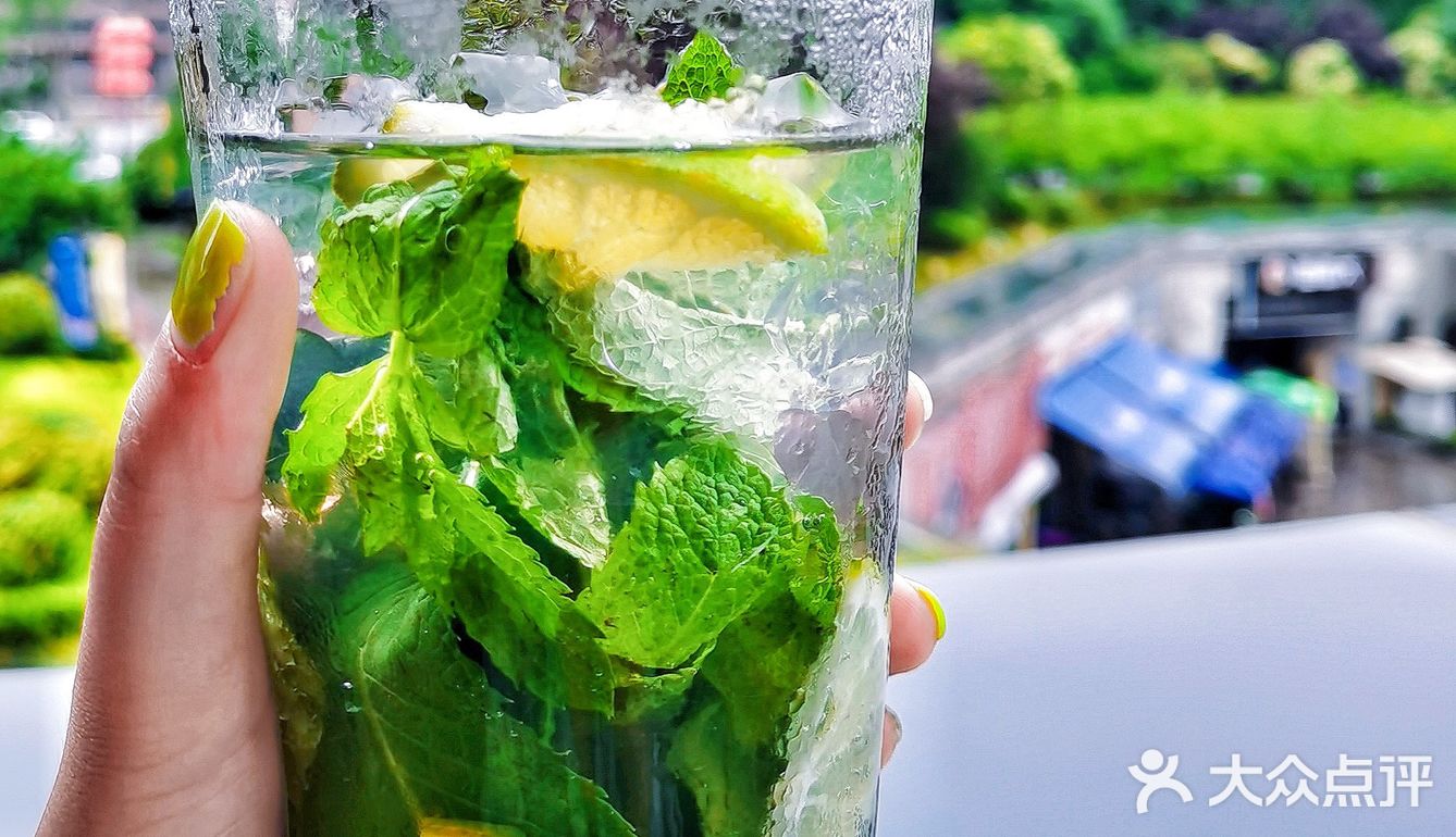 MOJITO是夏天的味道🌟是初恋的感觉💗