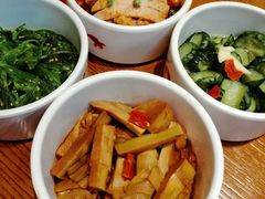 -渝是乎川渝小炒(新世界百货望京店)