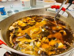 -鑫巴蜀小镇 · 水煮鱼专研店(玉桥店)