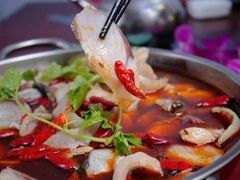 -刘胖娃鱼庄·特色肥肠鱼(杨家坪店)