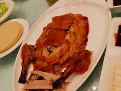 金牌片皮鸭-亢龙太子酒轩(东湖店)