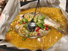 -顶峰夜宴·龙虾烧烤大排档(九江学院店)