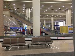 -上海浦东国际机场-T2航站楼