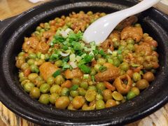 豌豆肥肠-老字号敖鸡肉