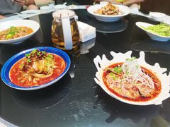 -鼎记酒楼(雁南一路店)