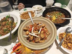 -绿草地·湘菜(7mall店)