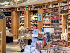 -覔书店(壹方城店)