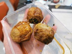 荠菜油面筋-王家沙点心店(南京西路总店)