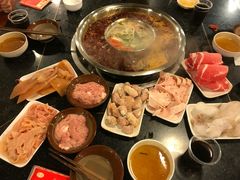 -邓莽子老火锅(中兴路总店)
