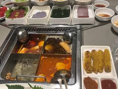 -海底捞火锅(杭州萧山宝龙广场店)