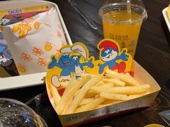 -蓝精灵乐园·世茂精灵之城主题乐园