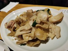 -十三式重庆江湖菜(金茂览秀城店)