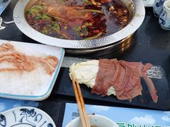 -楠柏弯休闲山庄(梨花溪店)
