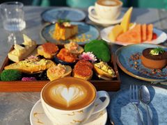 -Hi City·城市之巅