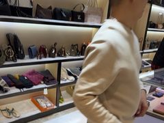 -千安奢侈品回收名表维修名包珠宝护理