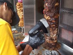 -YallaYalla丫拉中东料理小吃·清真(太古里店)