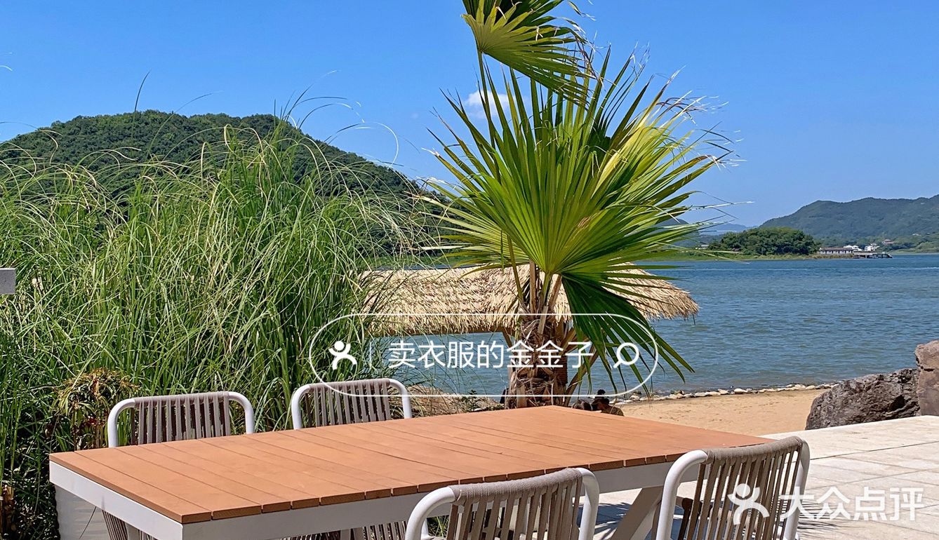 宁波探店✔️拥有绝美海景的玻璃咖啡屋☕️