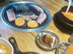 -韩国明洞碳烤肉(常平店)