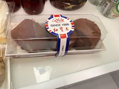 -红宝石·鲜奶小方·海派西点房(莘庄龙之梦店)