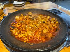 -红辣椒八爪鱼特色韩国料理专门店(远景路旗舰店)