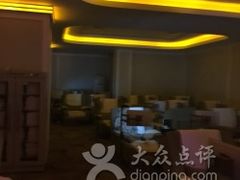 -黄金水汇·美食(文锦渡店)